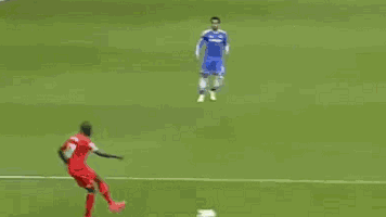 孔帕尼进球后这次滑倒让你想起了谁,难道真的是命