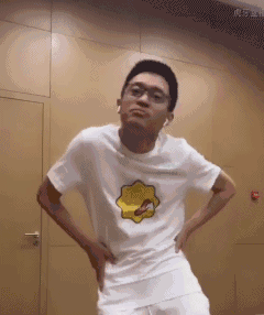 王哥原来是cs的职业选手么?