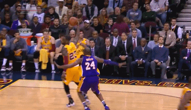 [流言板]悼念兄弟!詹姆斯赛前展示缅怀科比新文身:一生曼巴