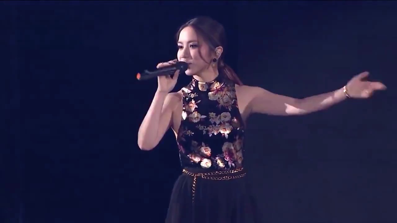 邓紫棋改编飘向北方13thkkboxmusicaward现场版