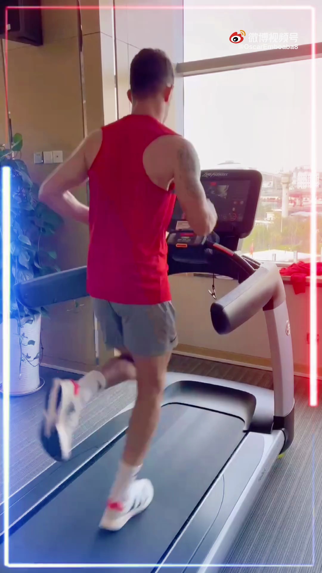 video-poster