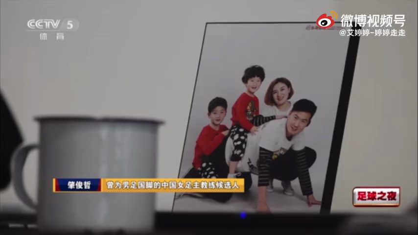 video-poster