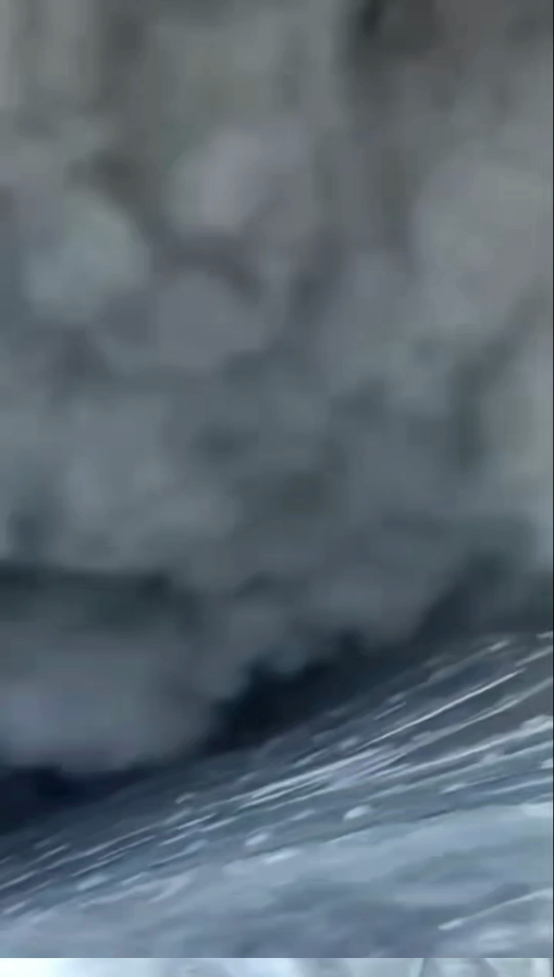 video-poster