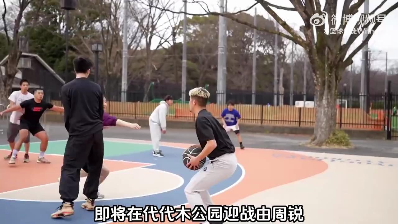 video-poster