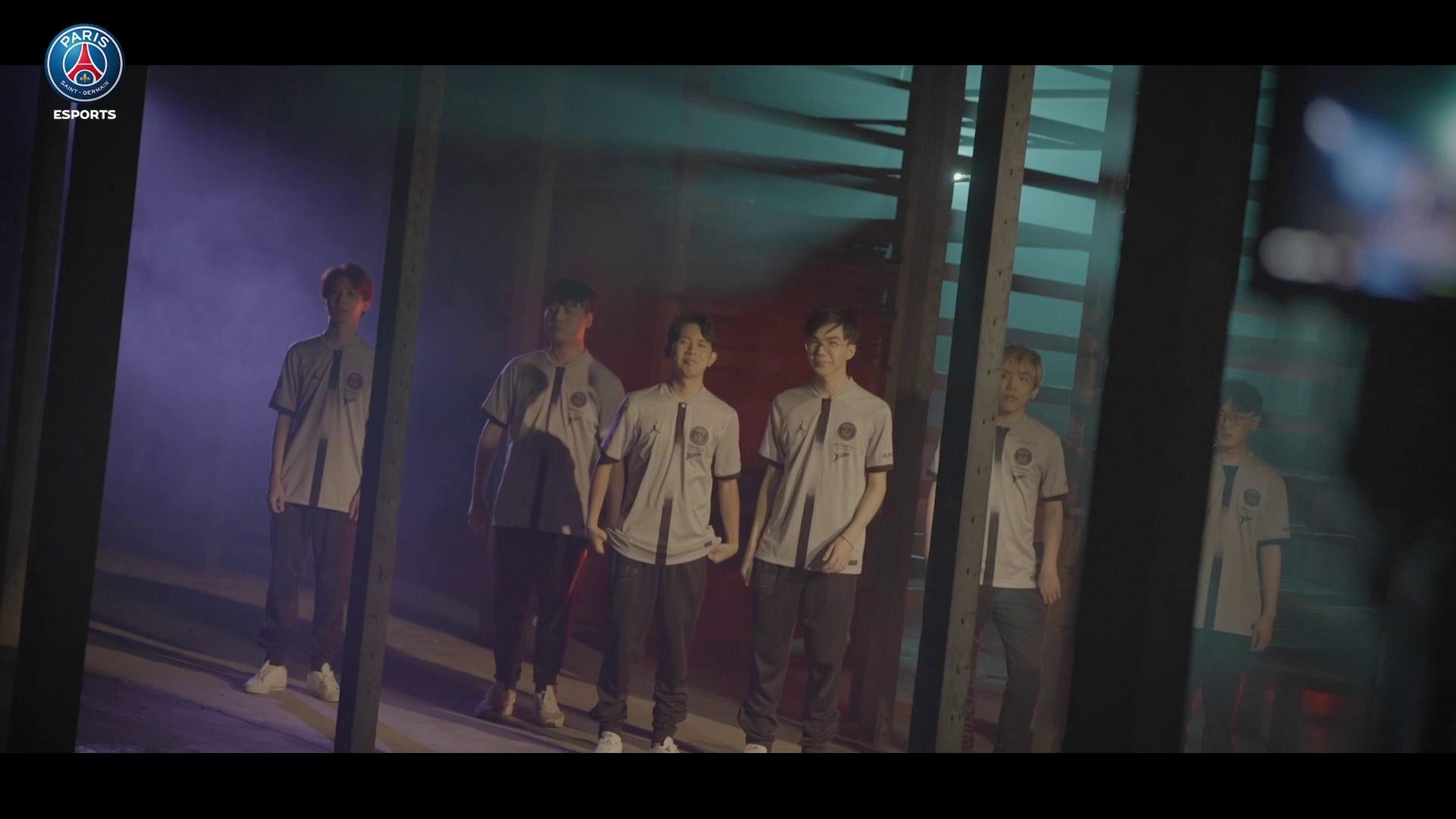 video-poster