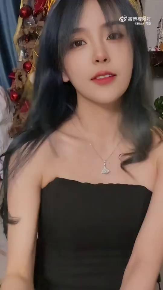 video-poster