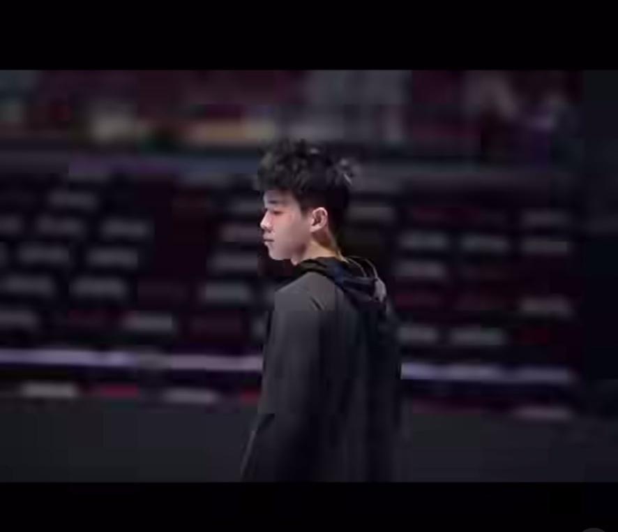 video-poster