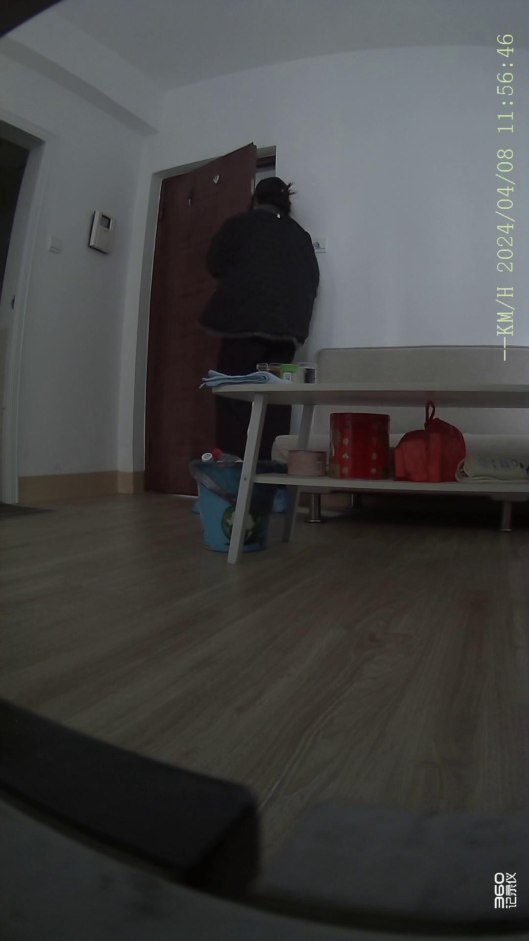 video-poster