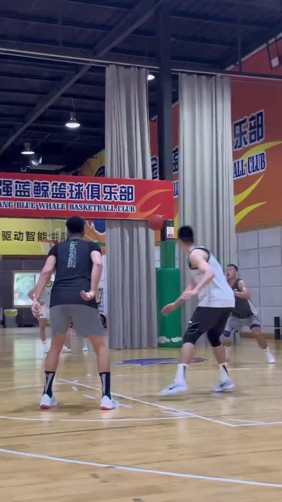 video-poster