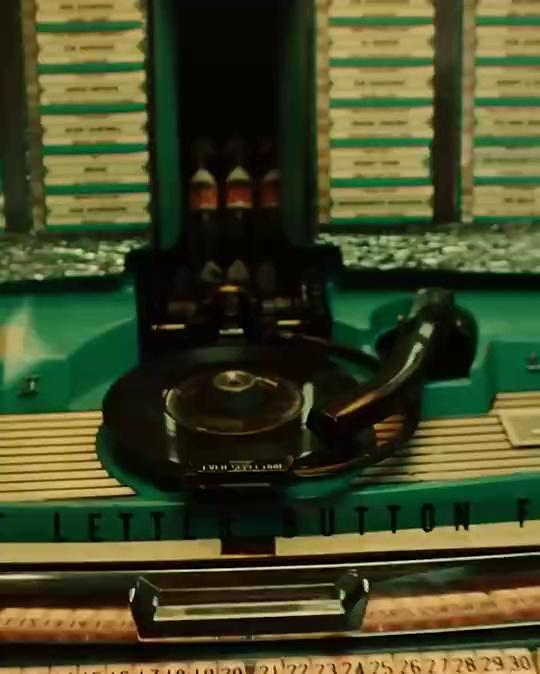 video-poster
