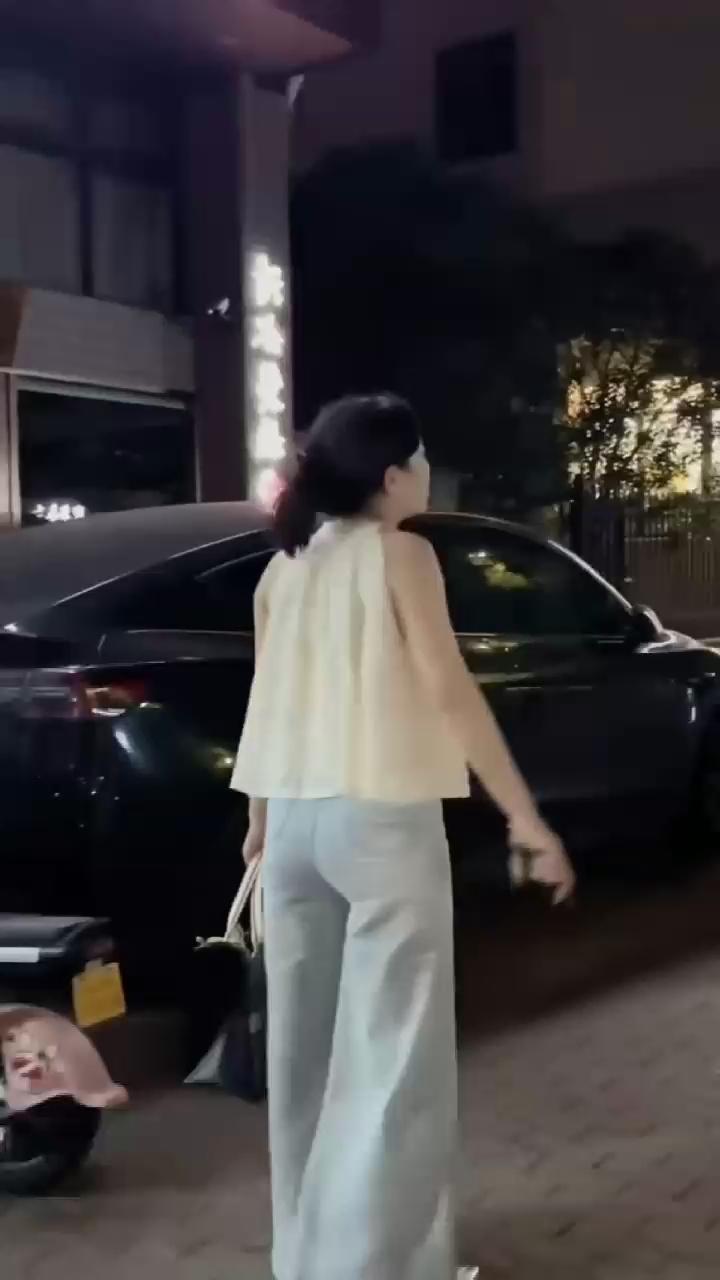 绝大多数女生七夕回家的状态.