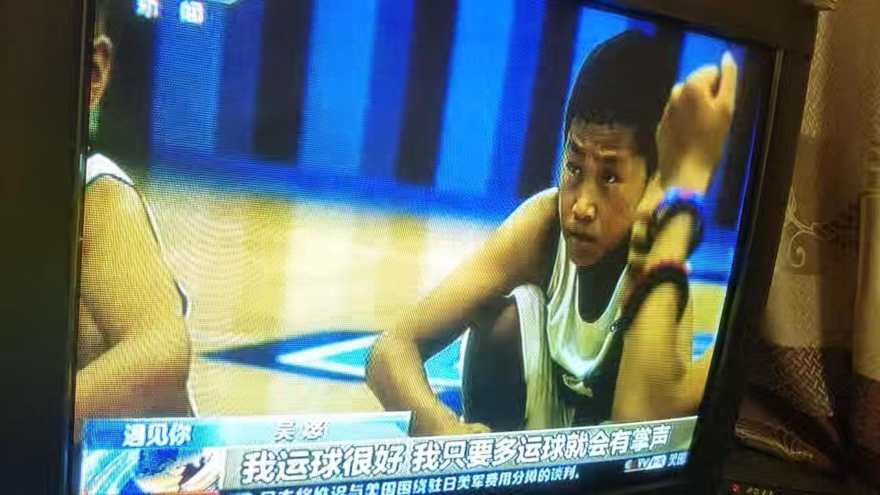 video-poster