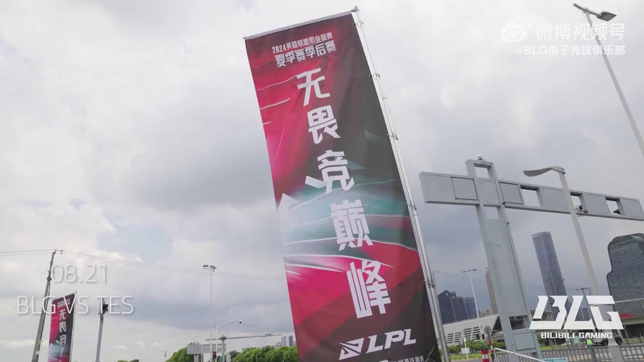 video-poster