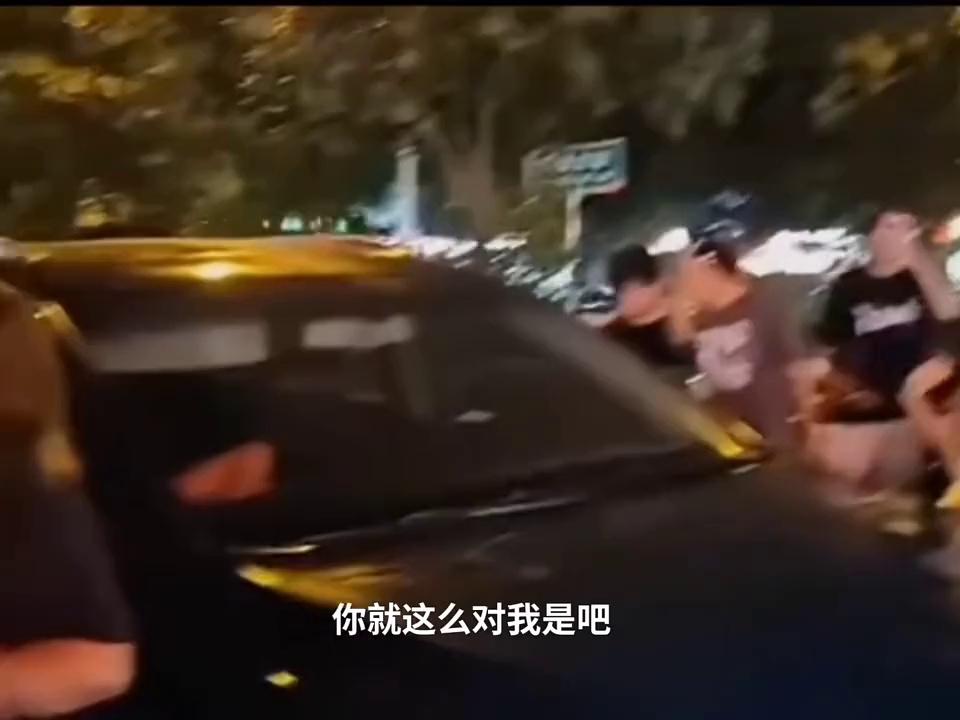 video-poster