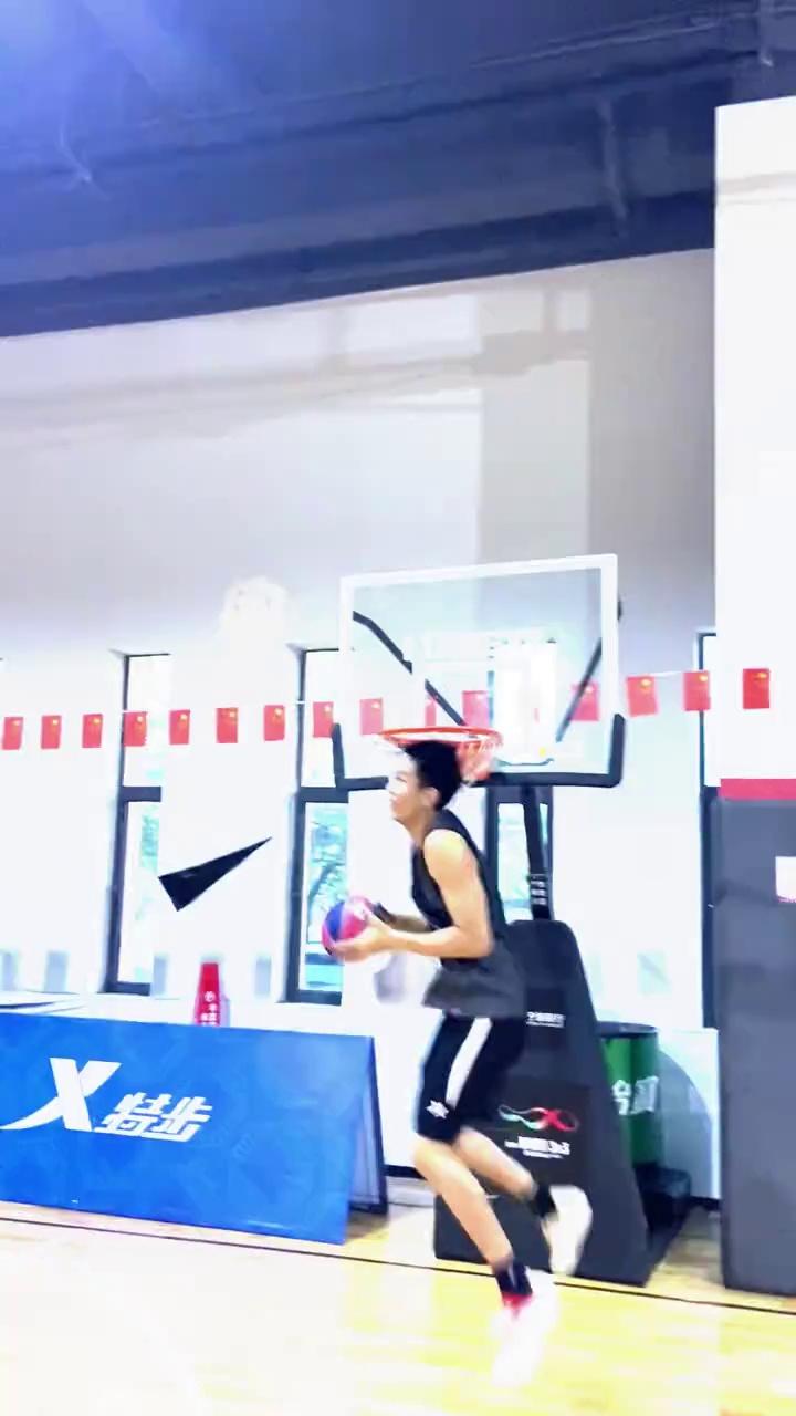 video-poster