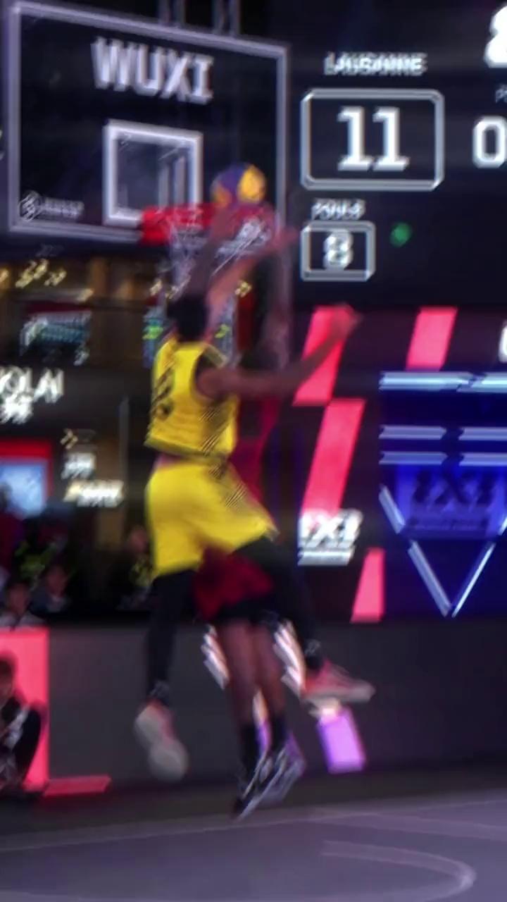 video-poster