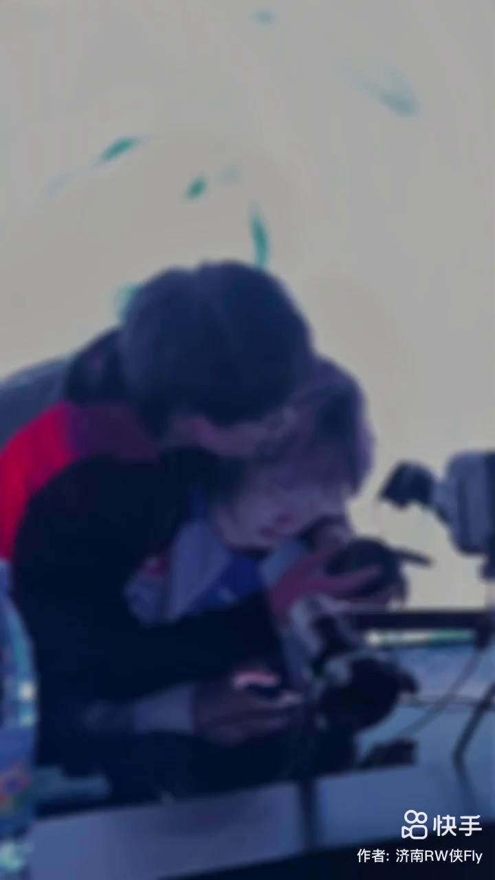video-poster