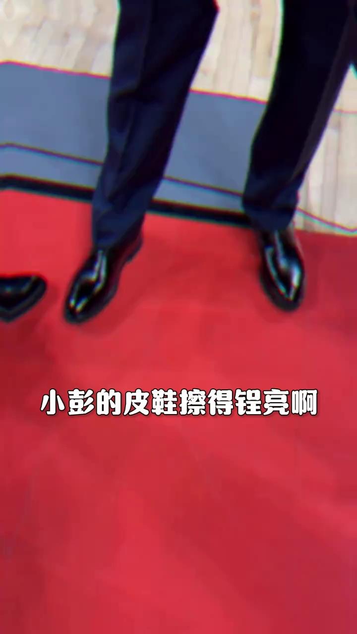 video-poster