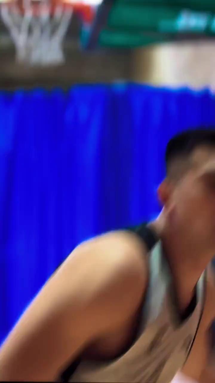 video-poster