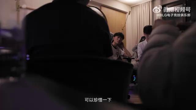 video-poster