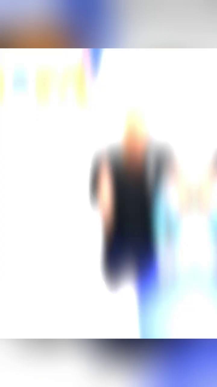 video-poster