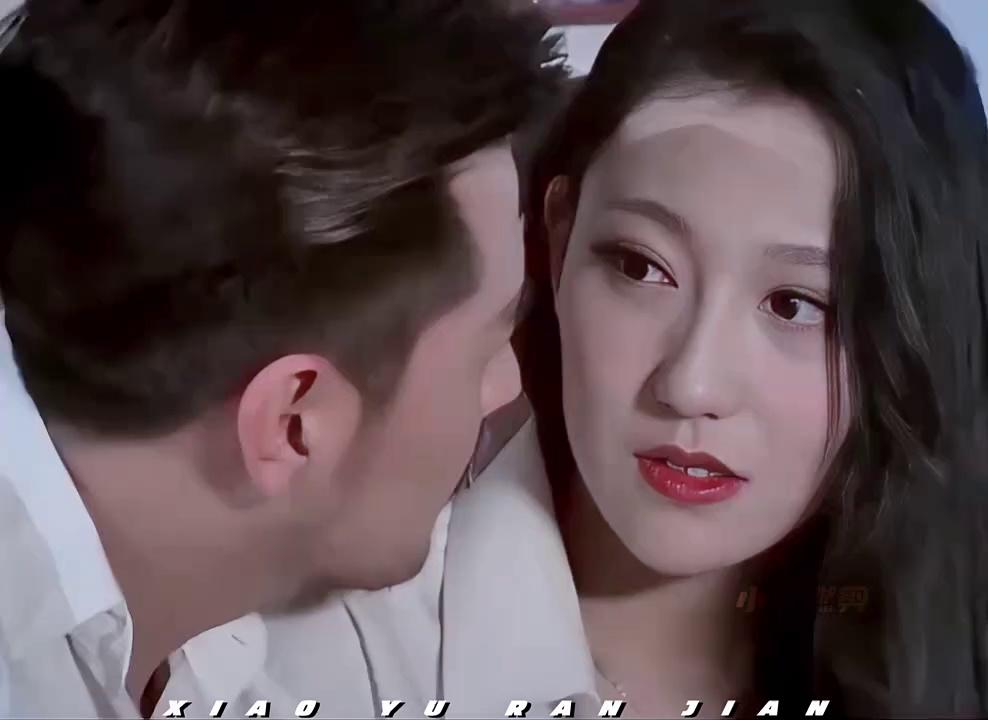 video-poster