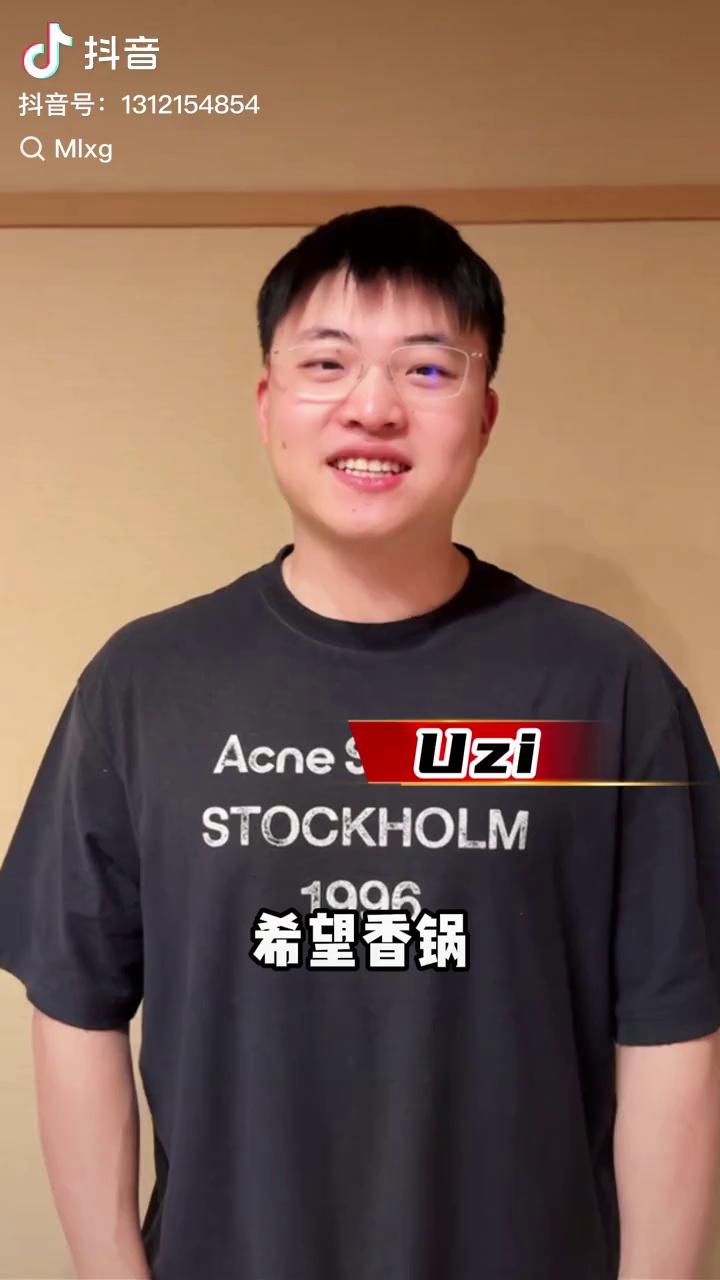 video-poster