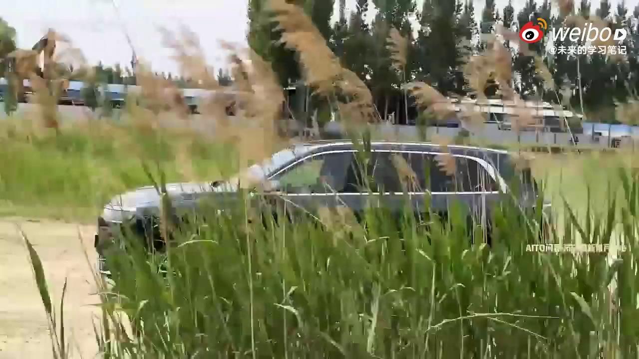 video-poster