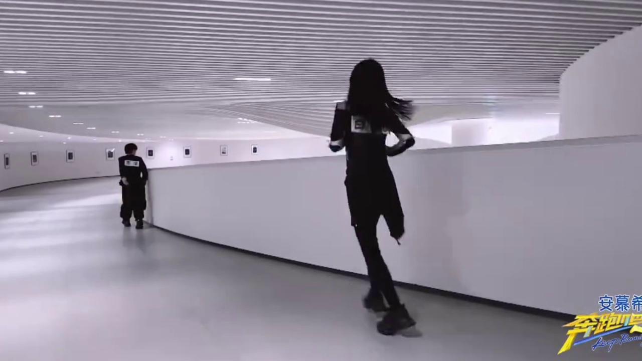 video-poster