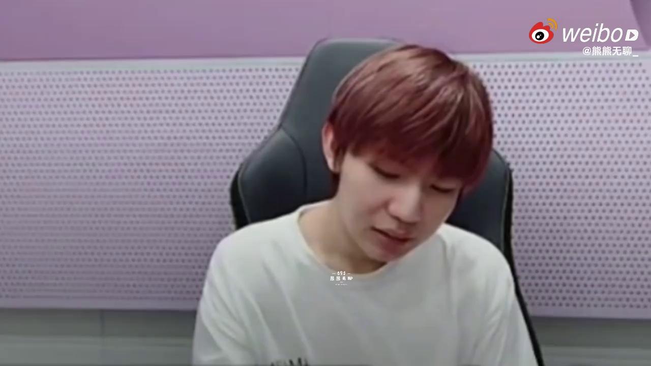 video-poster