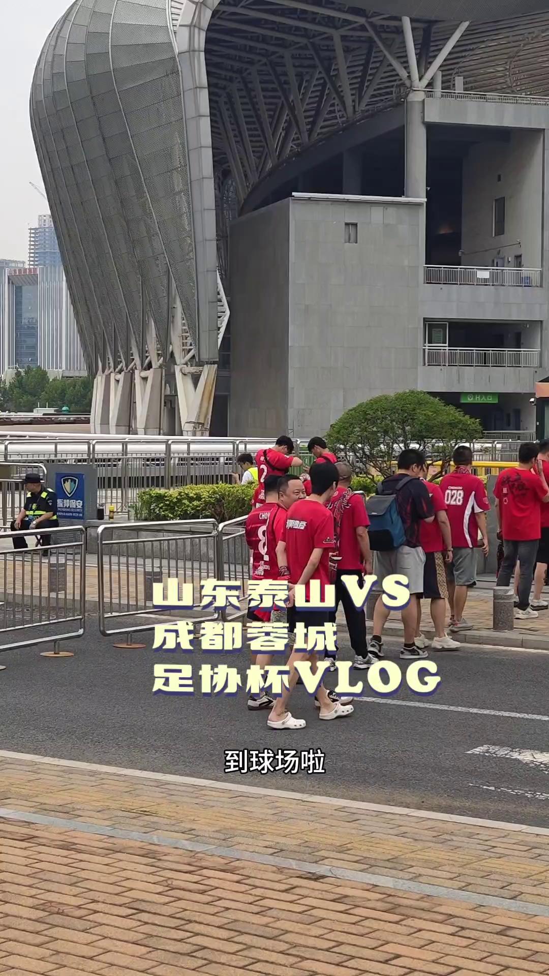 video-poster