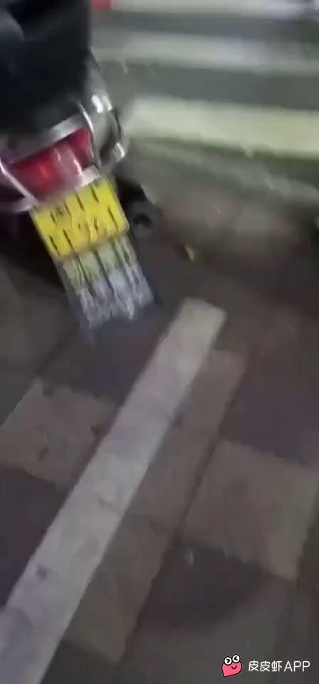 video-poster
