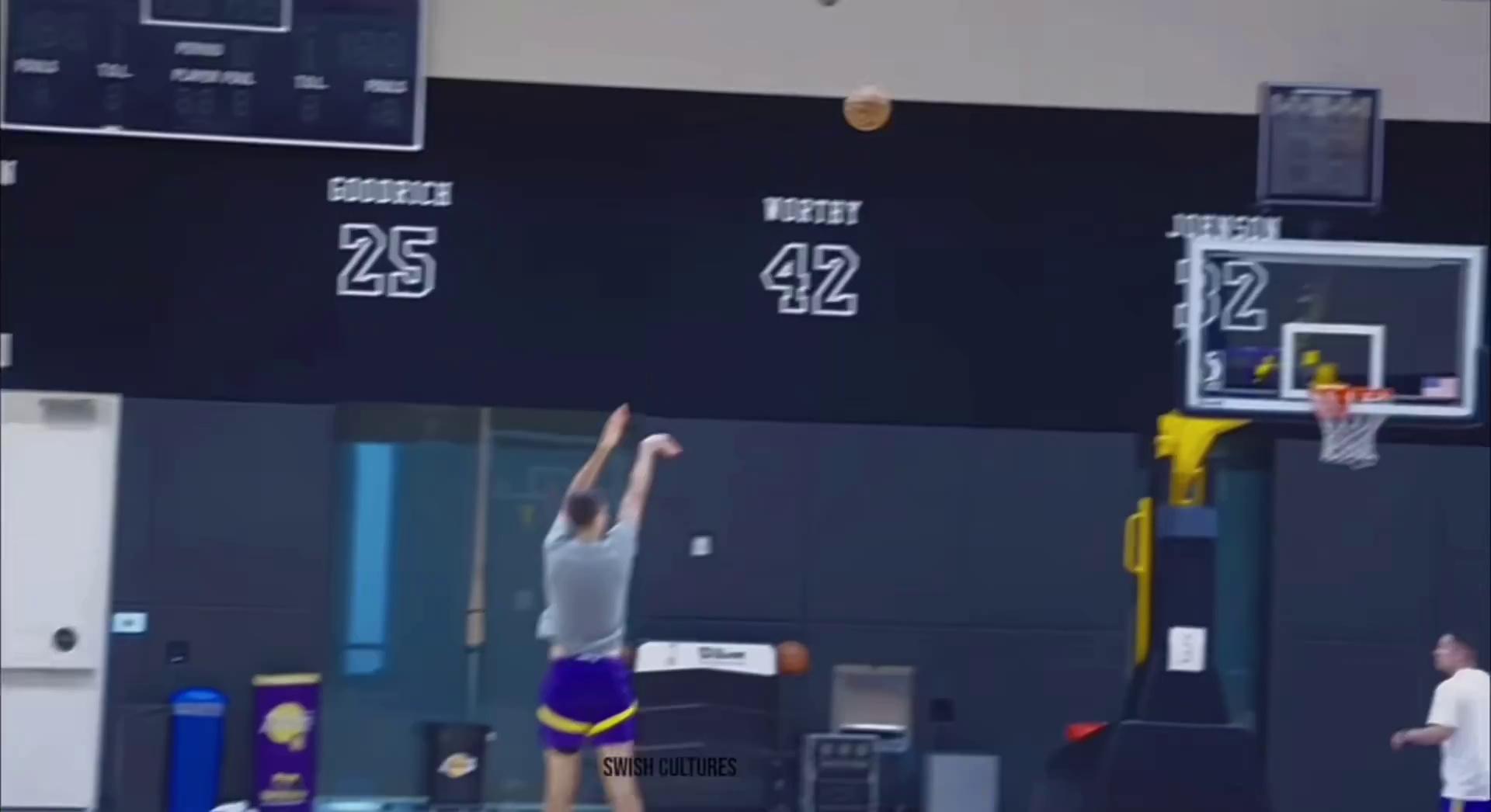 video-poster