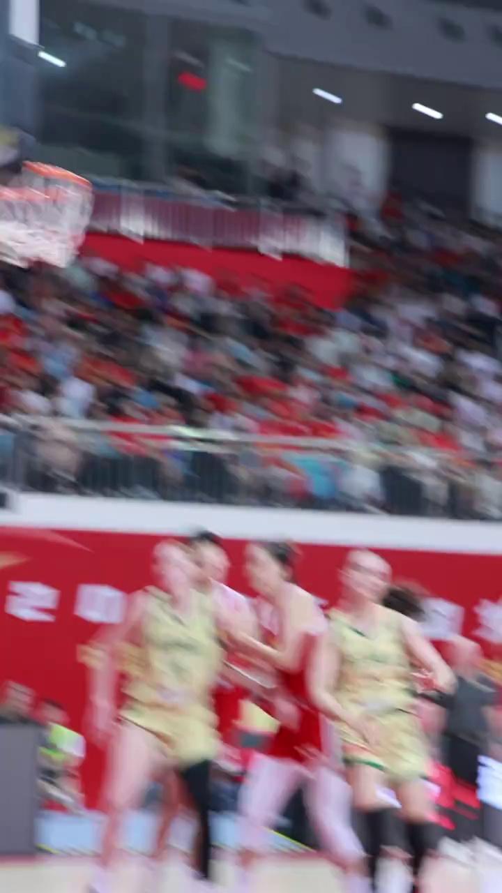video-poster