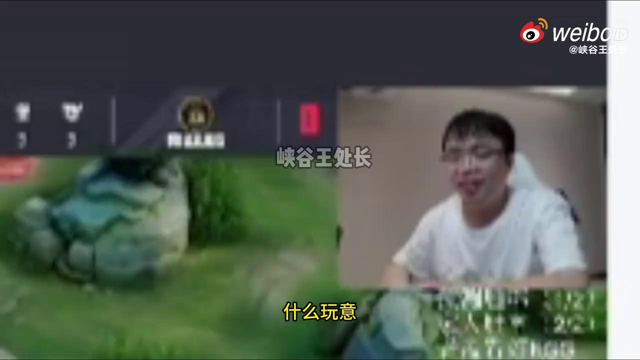 video-poster