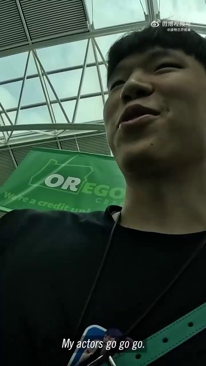 video-poster