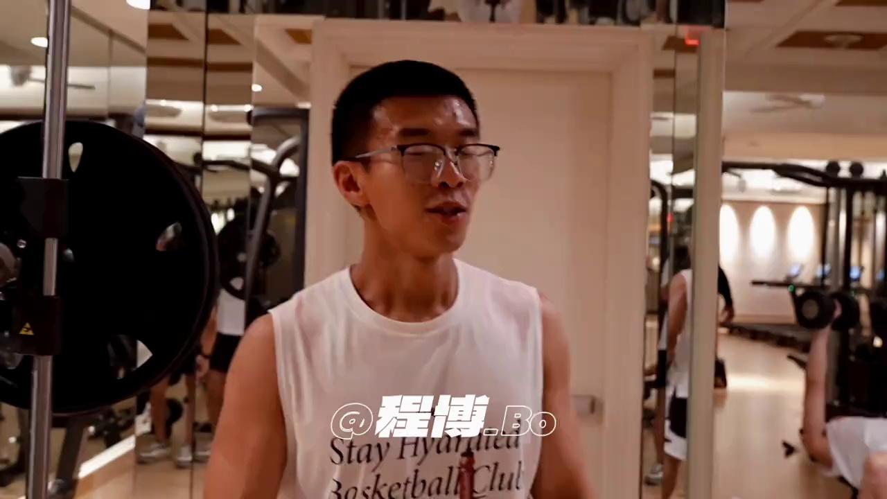 video-poster
