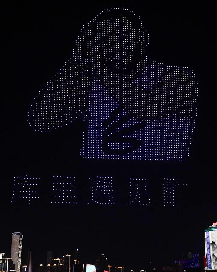 video-poster