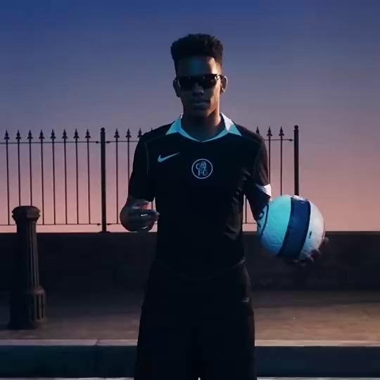 video-poster