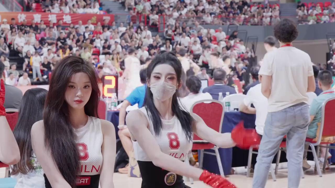 video-poster
