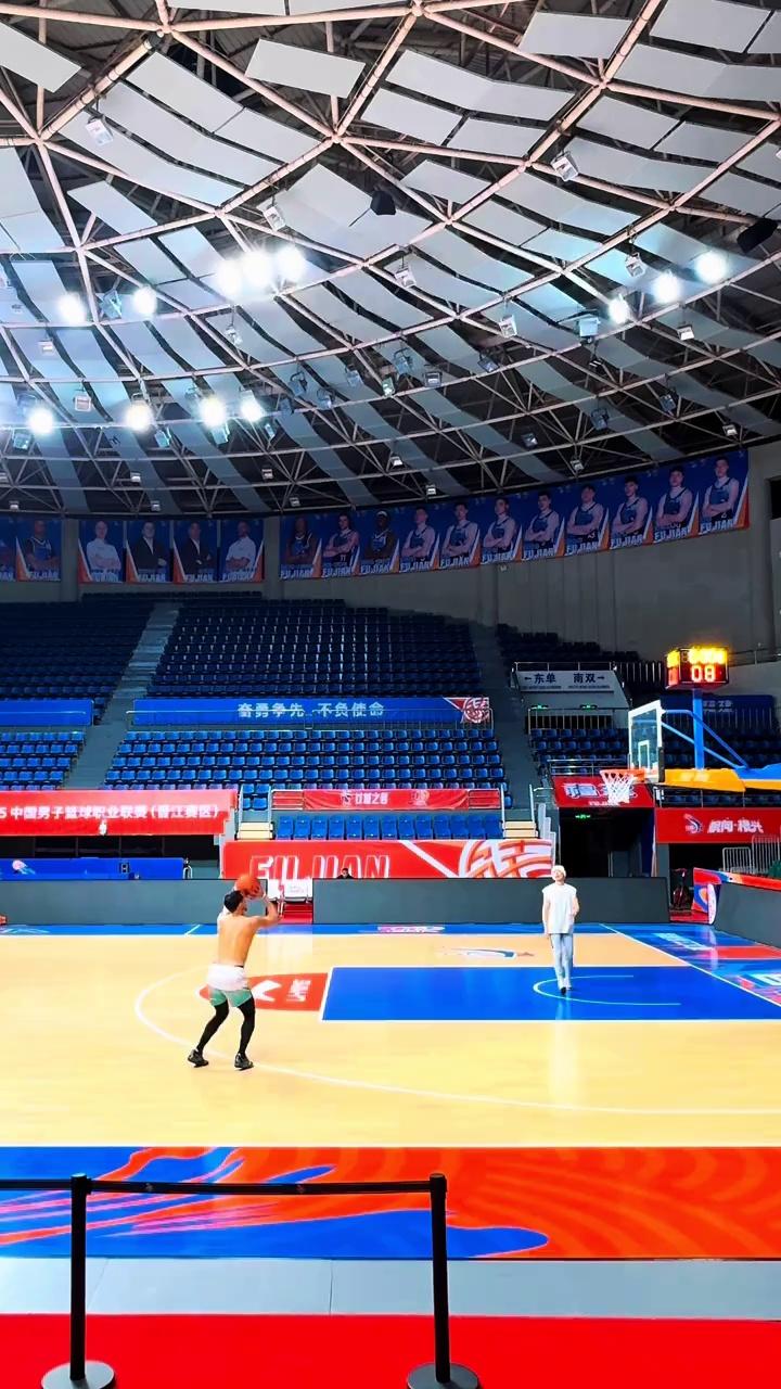 video-poster