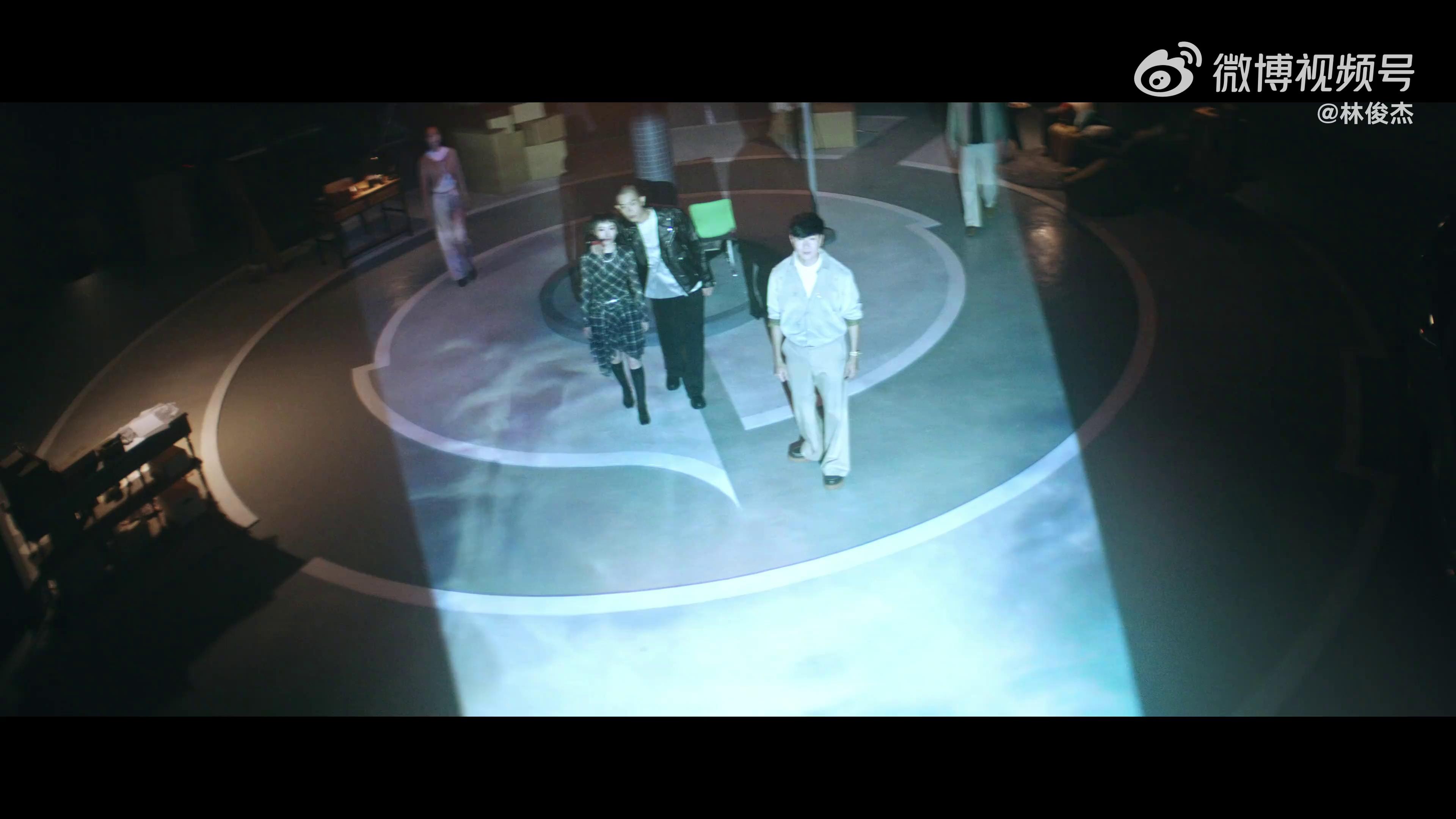 video-poster
