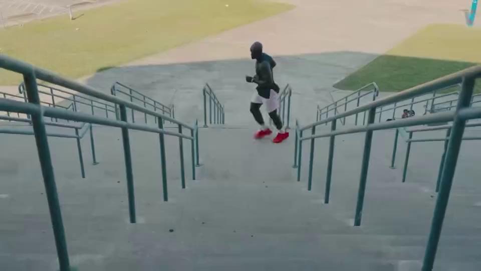 video-poster
