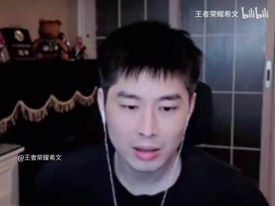 video-poster