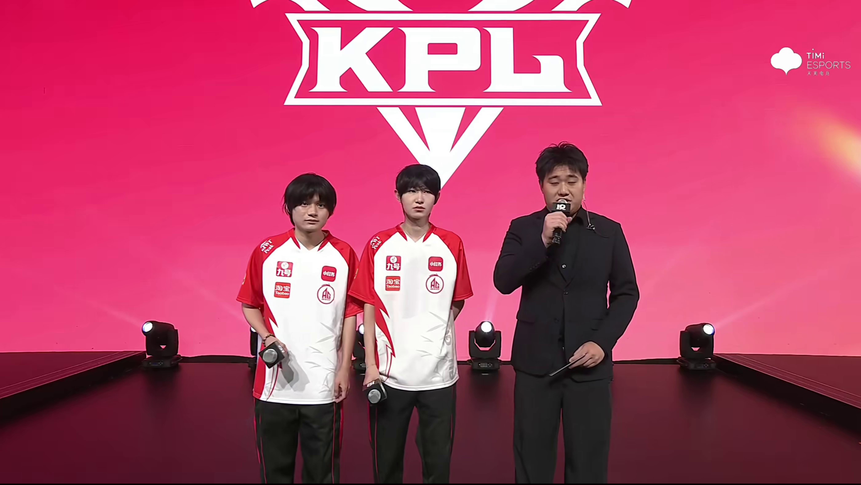 video-poster