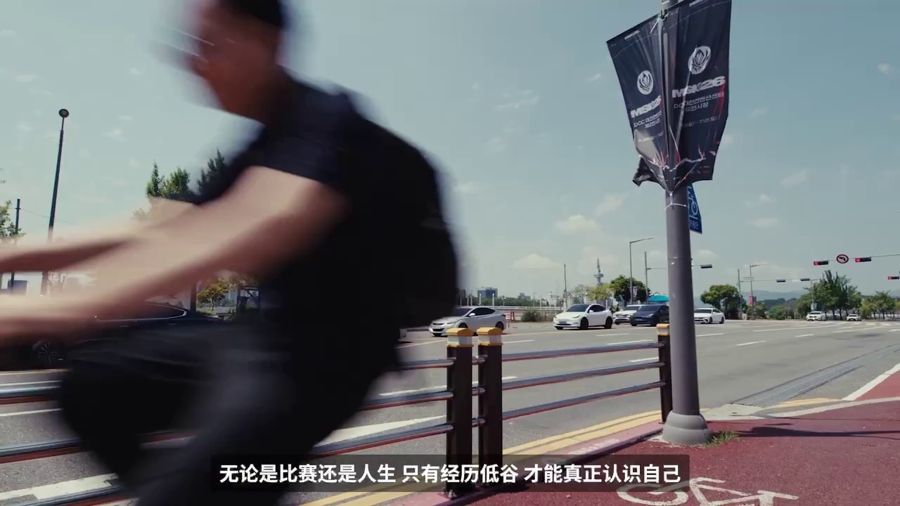 video-poster