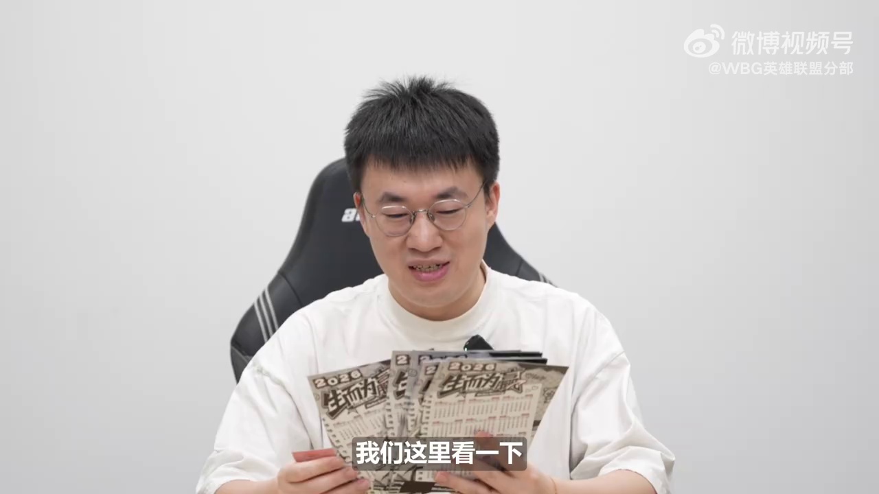 video-poster