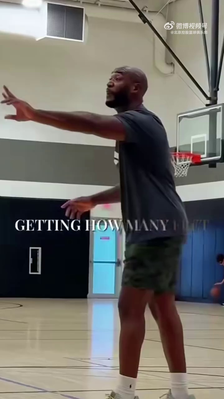 video-poster