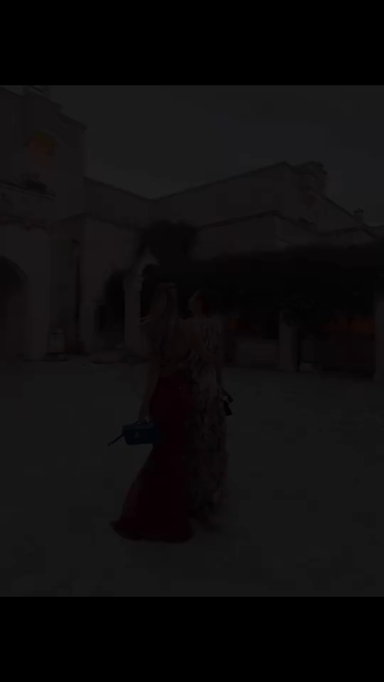 video-poster