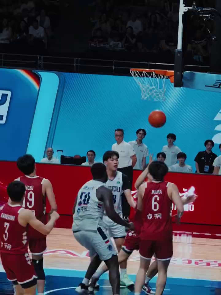 video-poster
